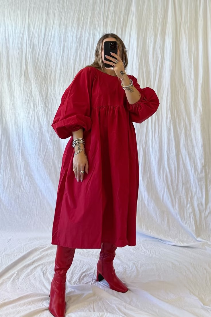 Red puff-sleeve midi dress