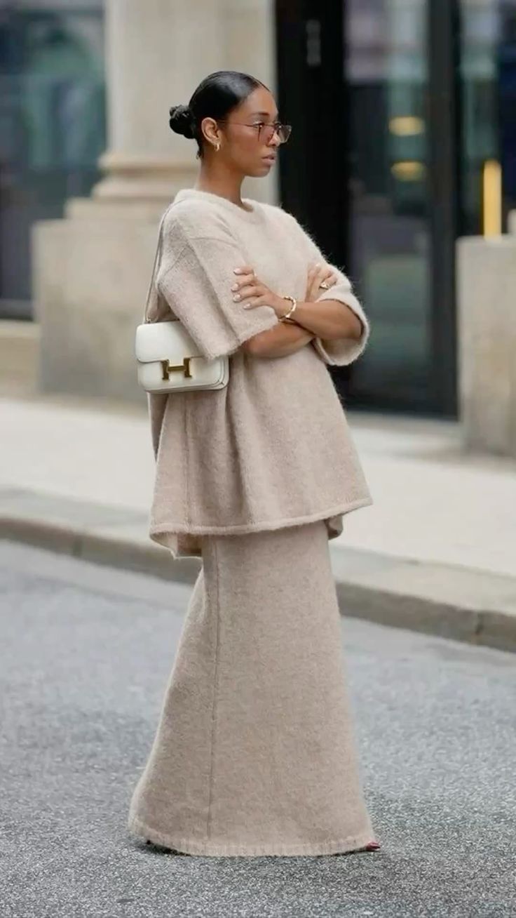 Cream knit set street style
